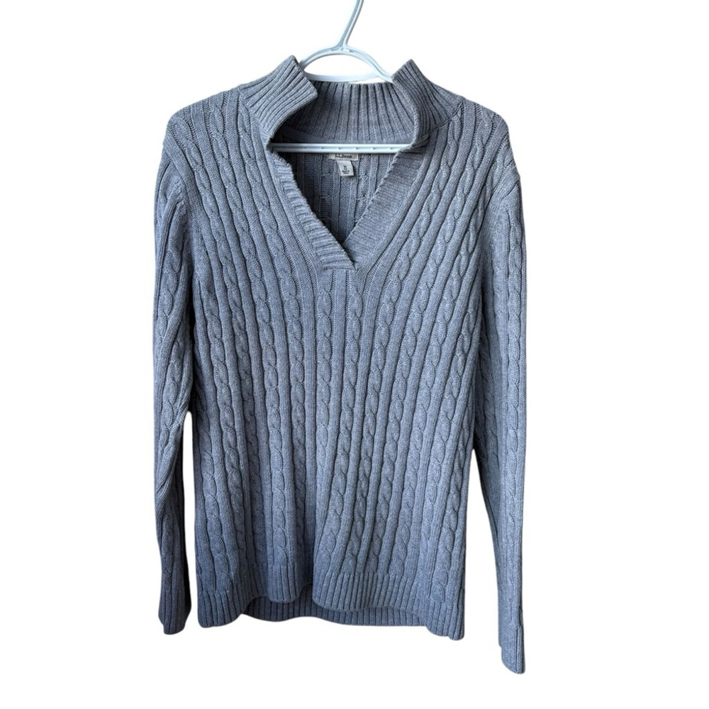 L.L. Bean Cable Knit Collared VNeck Grey Sweater Size Medium